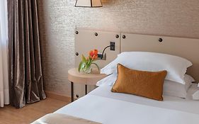 Starhotels Metropole  4*